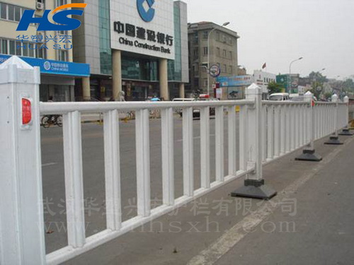 內蒙古PVC道路護欄